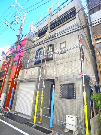 荒川区西日暮里戸建ての物件外観写真